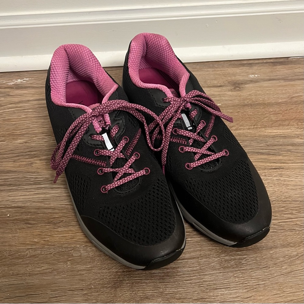 Vionic 335 Emerald 9030 shoes // women’s 10